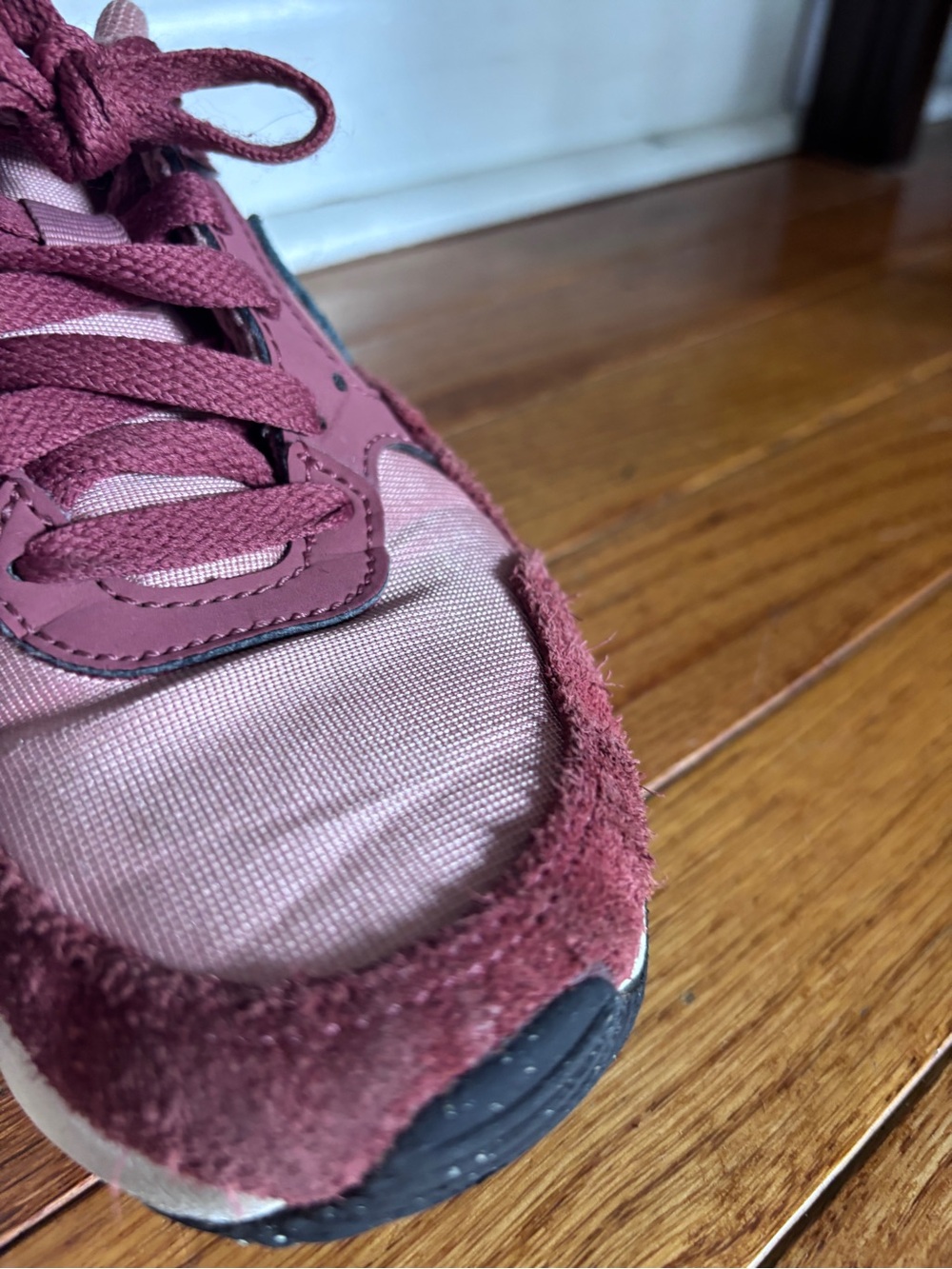 Nike Burgundy and Pink Low-Top Air Max Sneakers, Kids Girls 5 - Picture 3 of 5